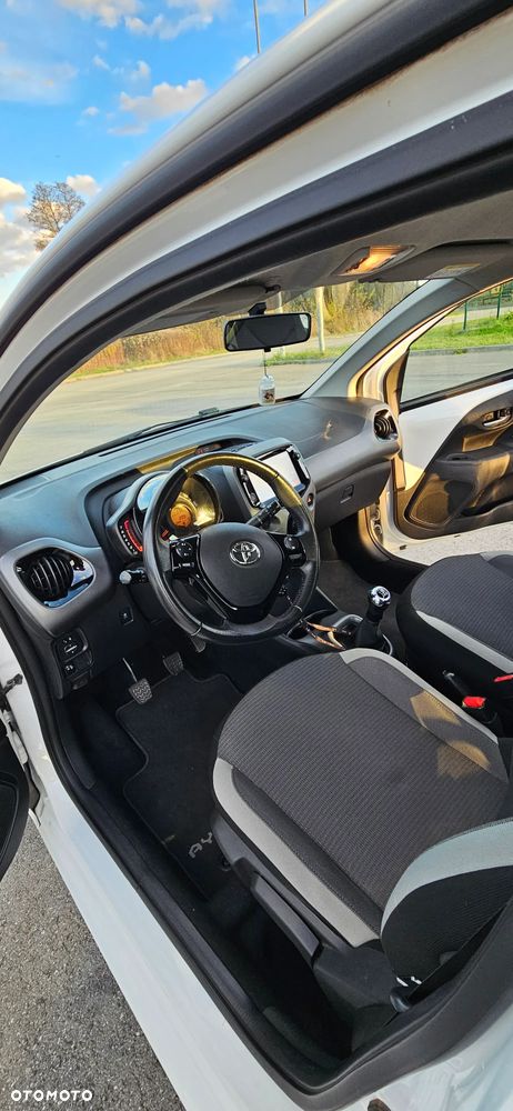 Toyota Aygo 1.0 VVT-i Color Edition - 3