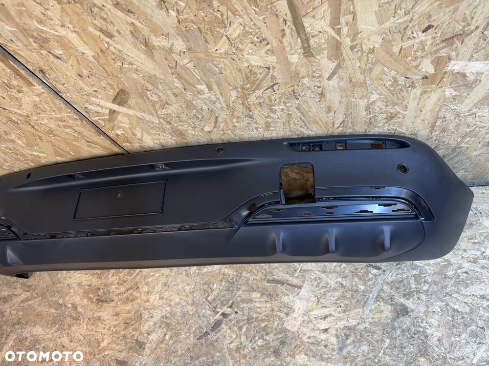 Dyfuzor Mercedes eqa 243 - 3