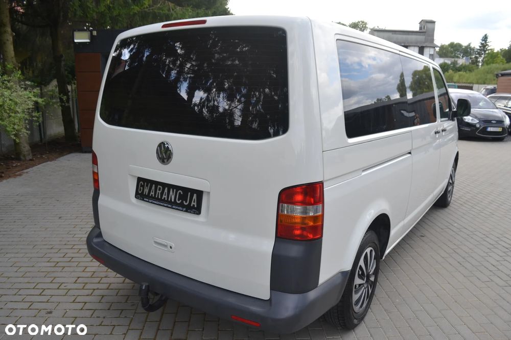 Volkswagen Transporter Caravelle Lang Comfortline - 3