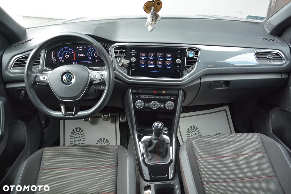 Volkswagen T-Roc - 15