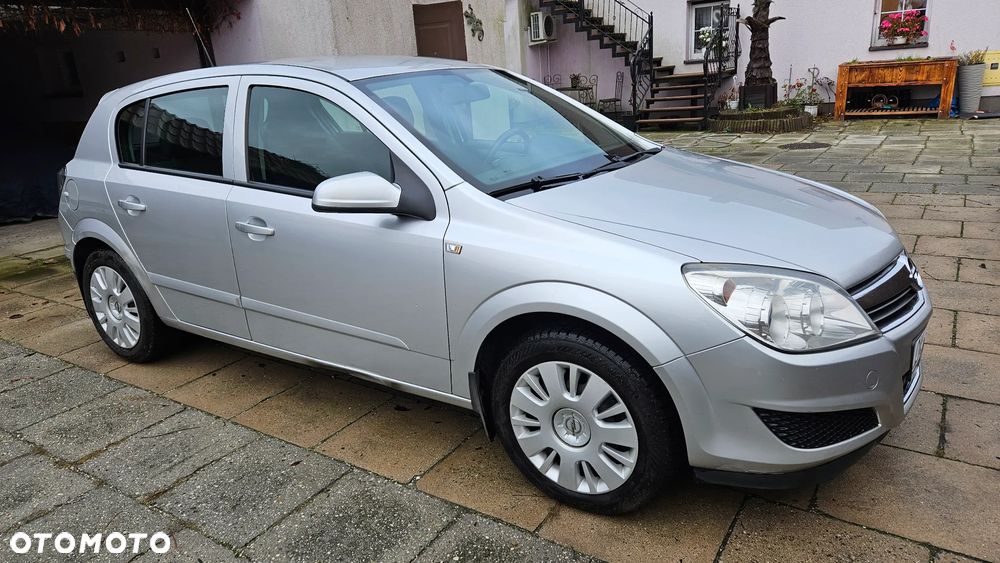Opel Astra 1.7 CDTI - 23