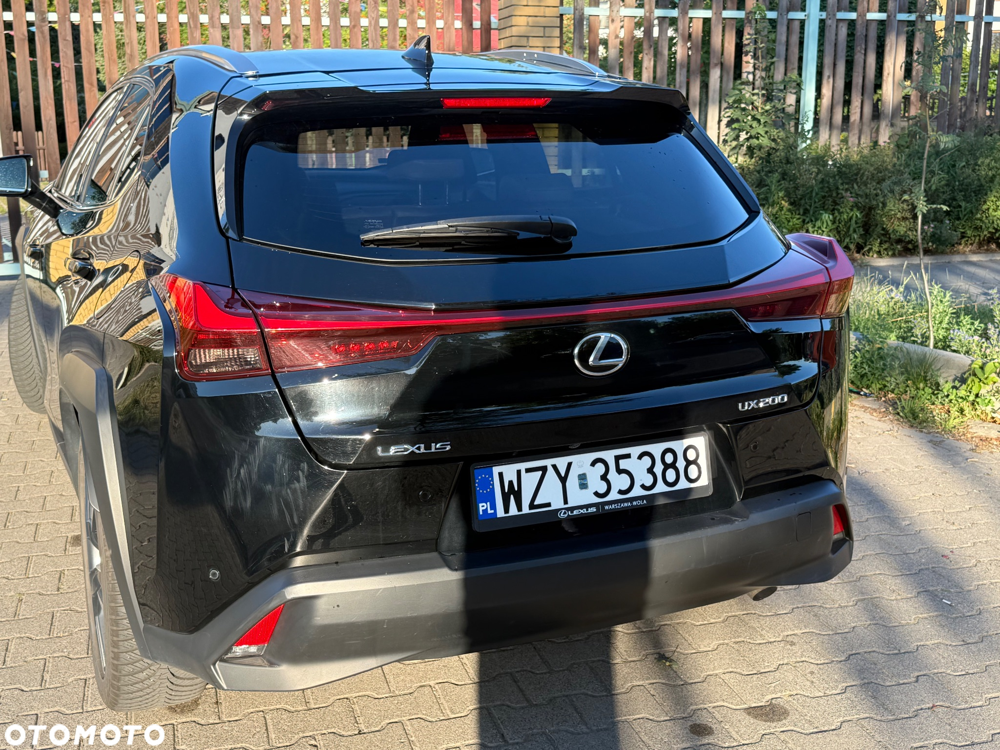 Lexus UX - 8