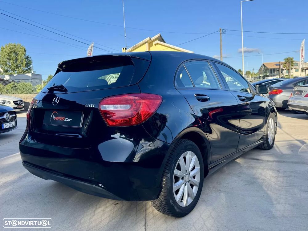 Mercedes-Benz A 180 d Style - 13