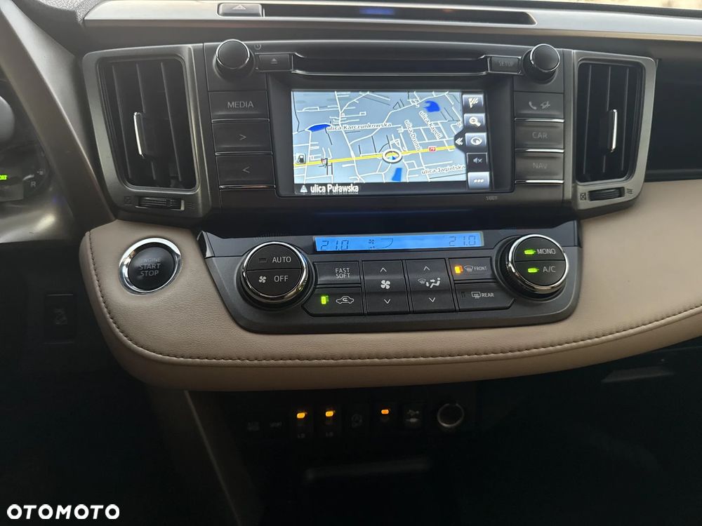 Toyota RAV4 2.0 Prestige 4x4 MS - 28