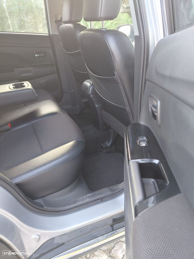 Peugeot 4008 HDI FAP 115 Stop & Start Allure - 13
