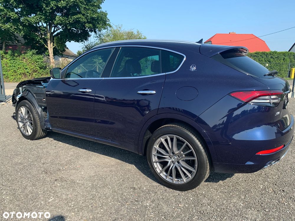Maserati Levante S Q4 - 8