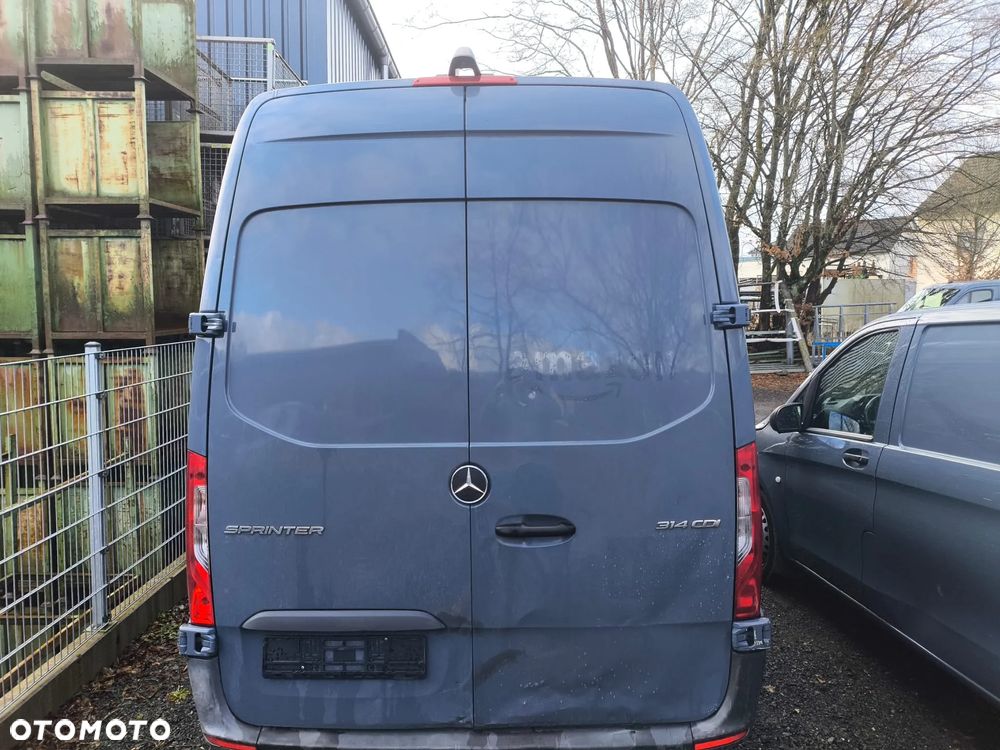 Mercedes-Benz sprinter - 5