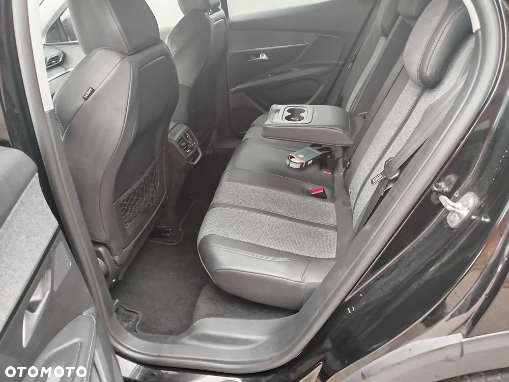 Peugeot 3008 - 24