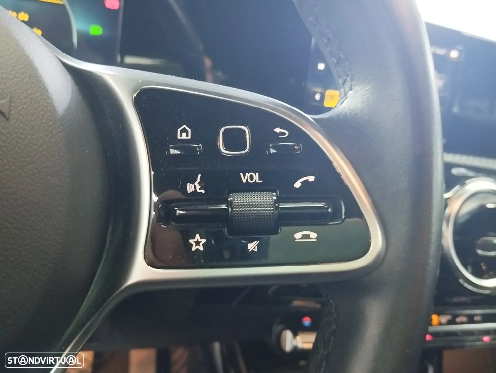 Mercedes-Benz CLA 180 d Shooting Brake Style — fotografia 23