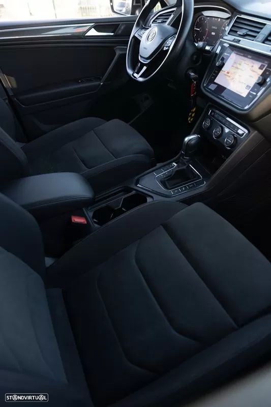 VW Tiguan Allspace 2.0 TDI Confortline DSG - 12
