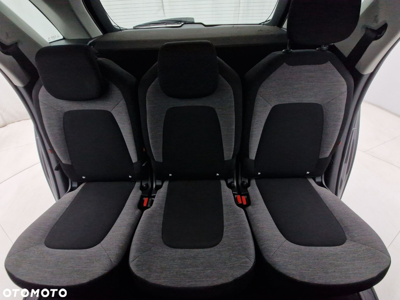 Citroën C4 SpaceTourer - 23
