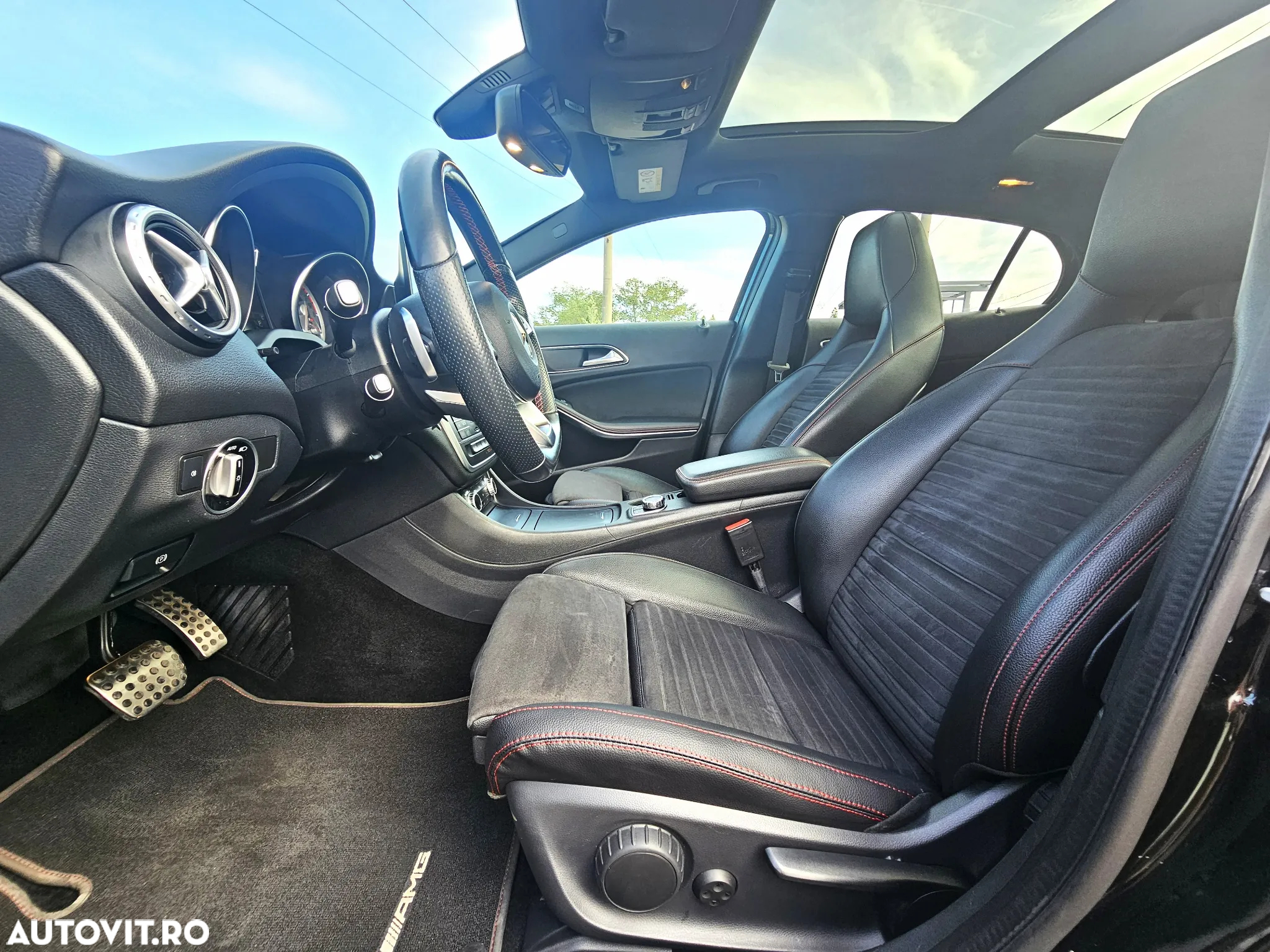 Mercedes-Benz GLA 200 7G-DCT AMG Line - 14