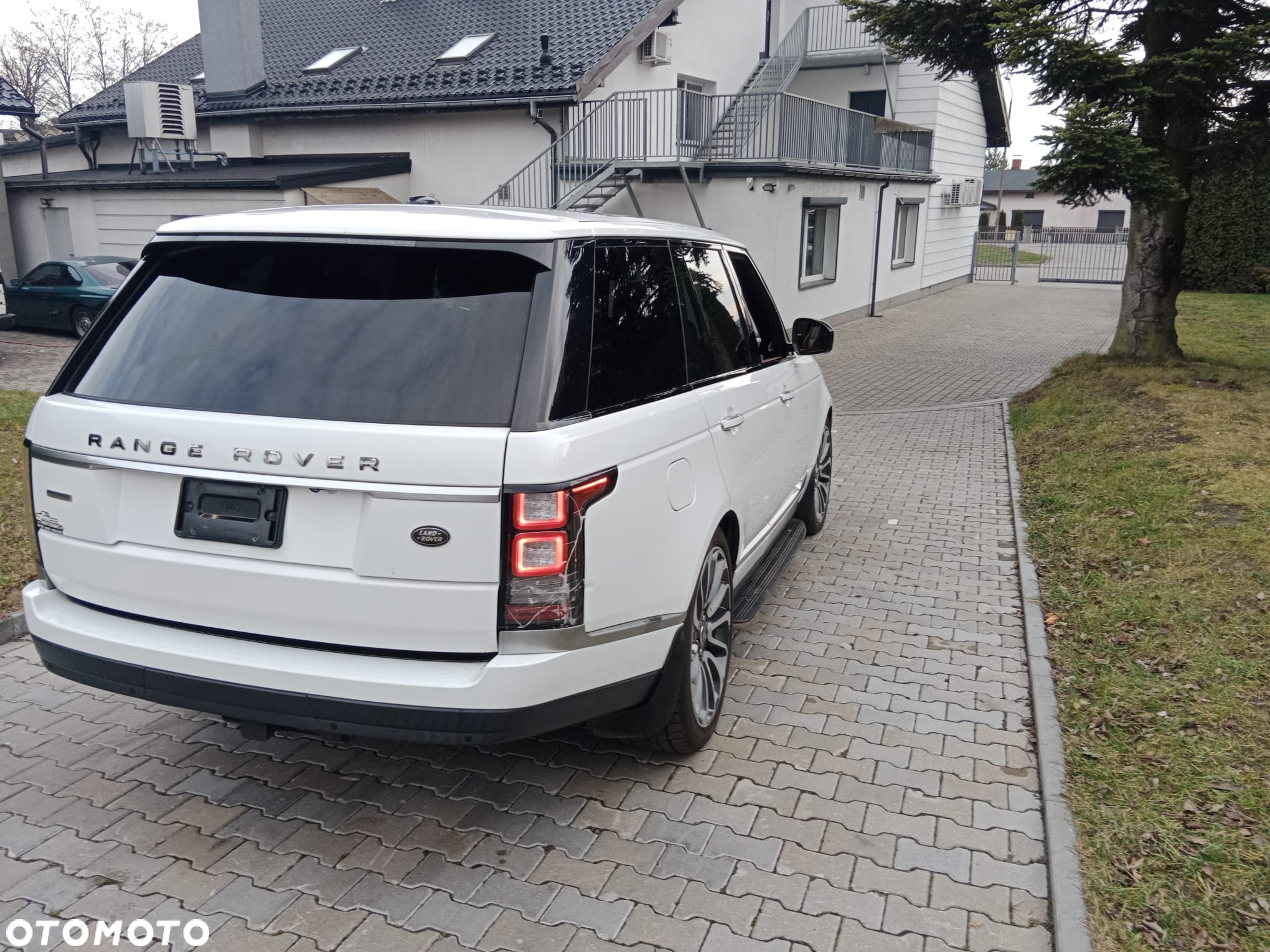 Land Rover Range Rover V8 Supercharged Autobiography - 14