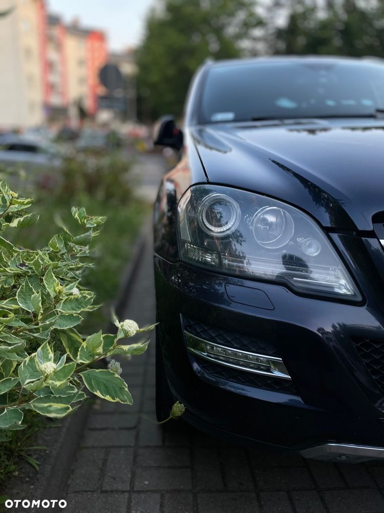 Mercedes-Benz ML - 2