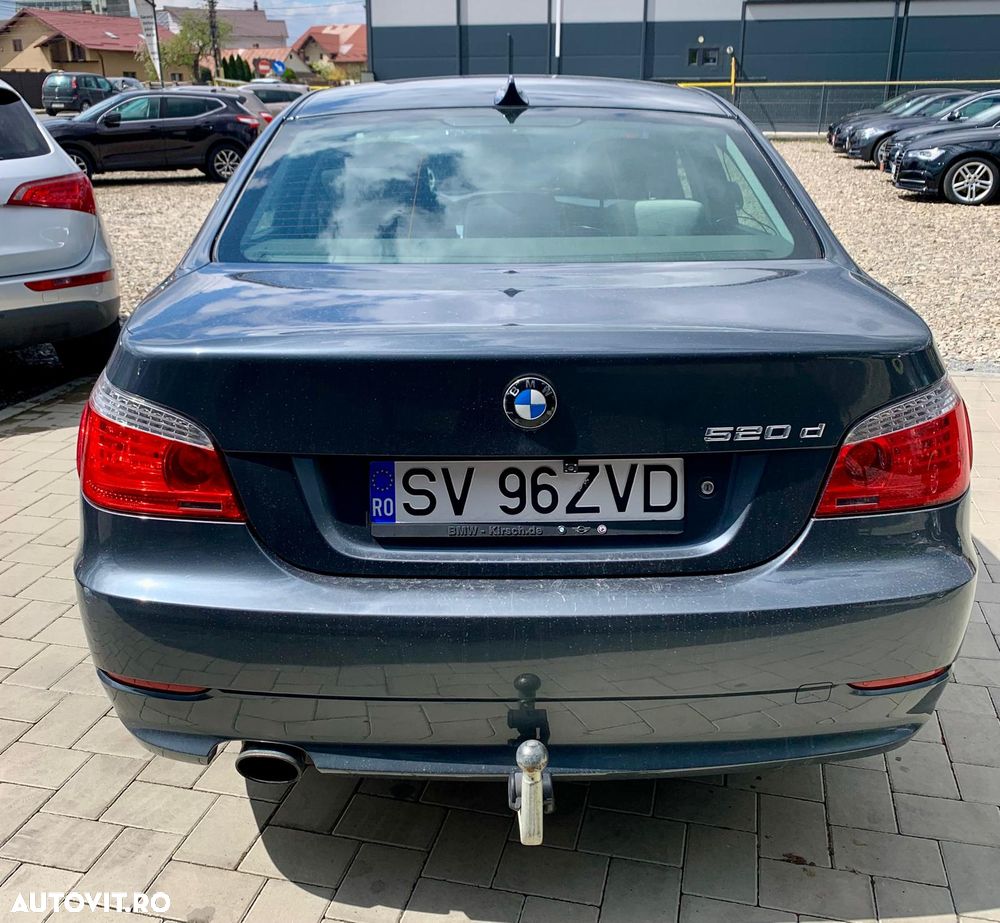 BMW Seria 5 520d Edition Lifestyle - 9