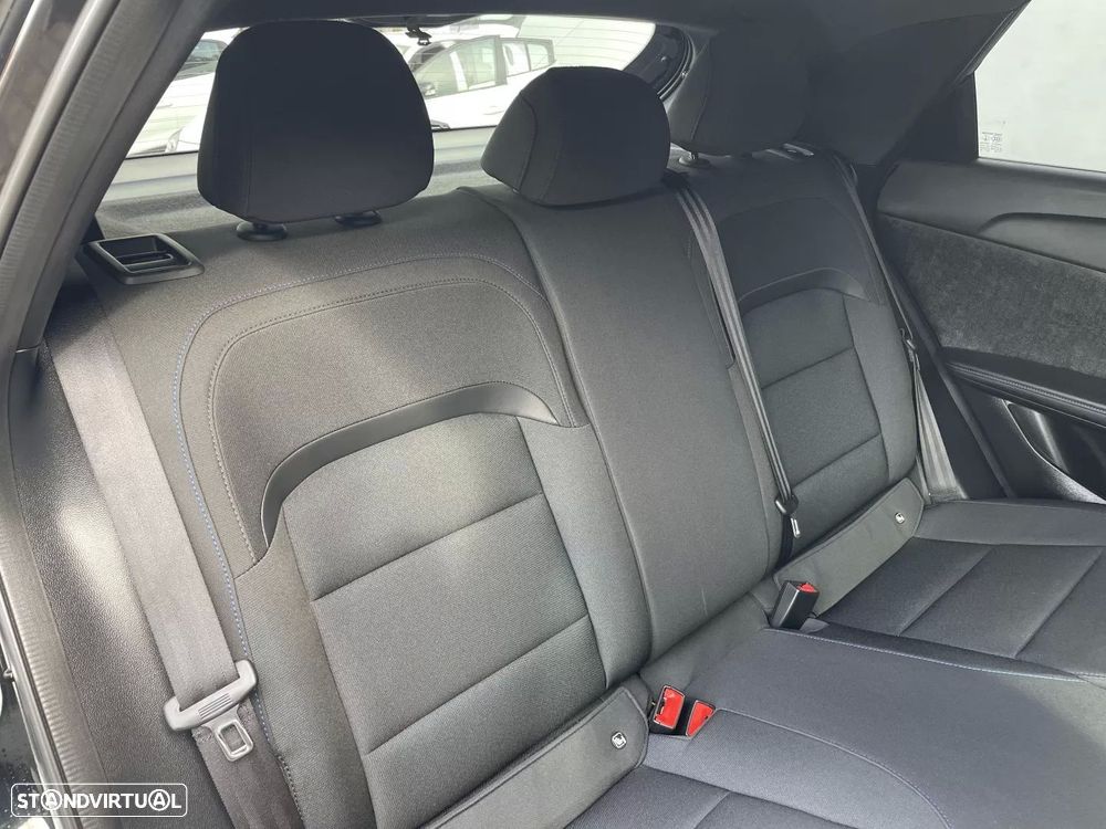 MG MG4 51 kWh Standard - 15