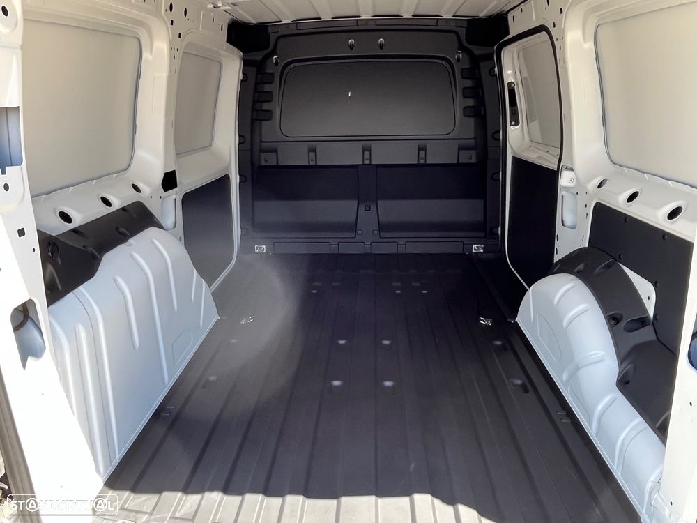 VW Caddy Maxi Cargo 2.0 TDi 102Cv Business L2H1 - 20