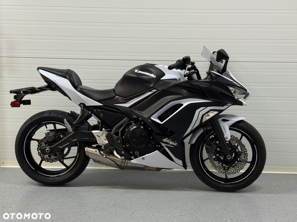 Kawasaki Ninja - 2
