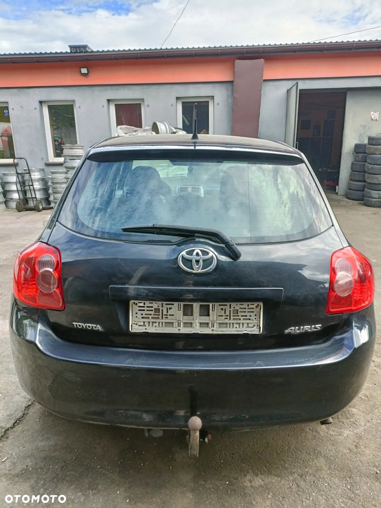 TOYOTA AURIS I 06-09 2007 r. 5D HB 209 klapa tylna bagażnika * - 1