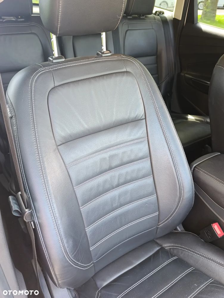 Ford Escape - 16