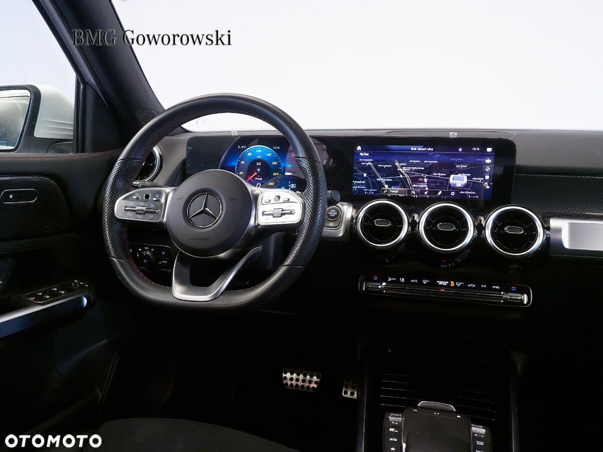 Mercedes-Benz GLB - 17