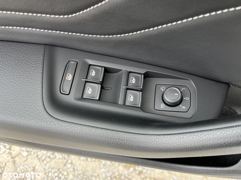 Volkswagen Arteon 2.0 TDI Elegance DSG - 24