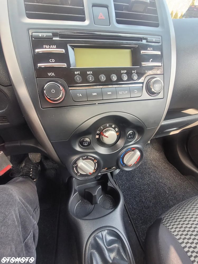 Nissan Micra 1.2 Bild der Frau - 7