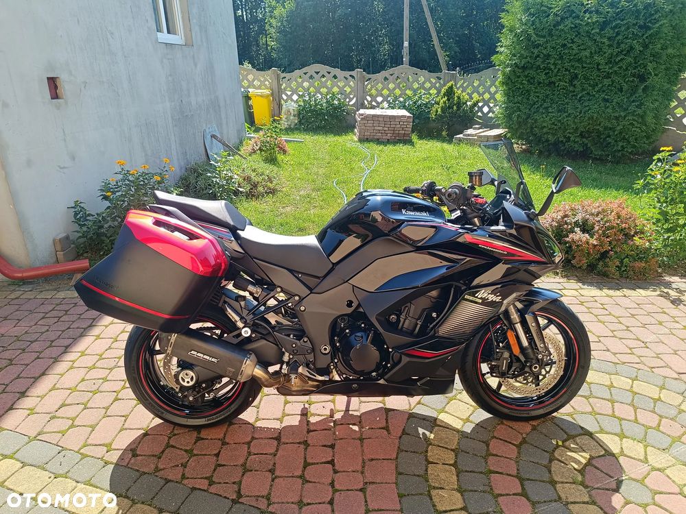 Kawasaki Ninja 1000 SX - 11