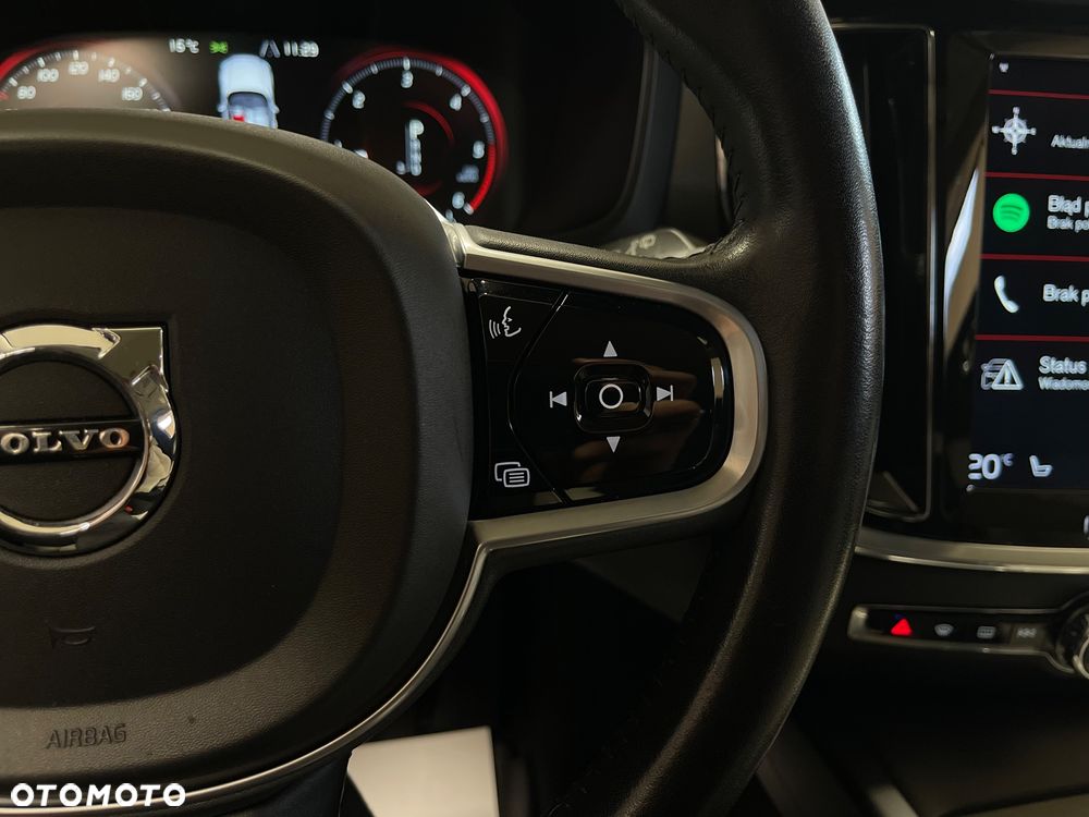 Volvo V60 D4 Inscription - 25