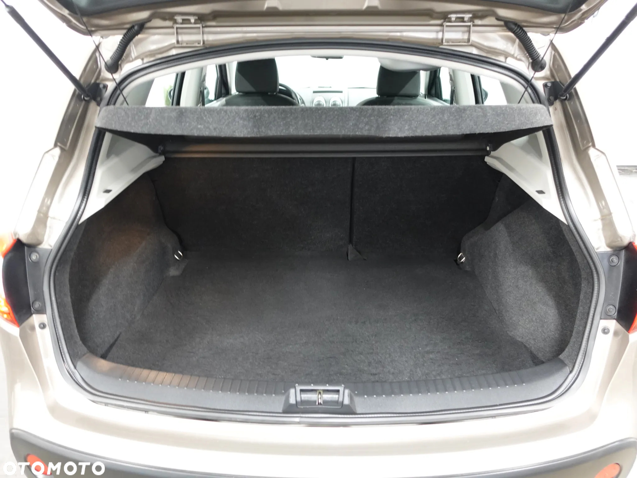 Nissan Qashqai - 26