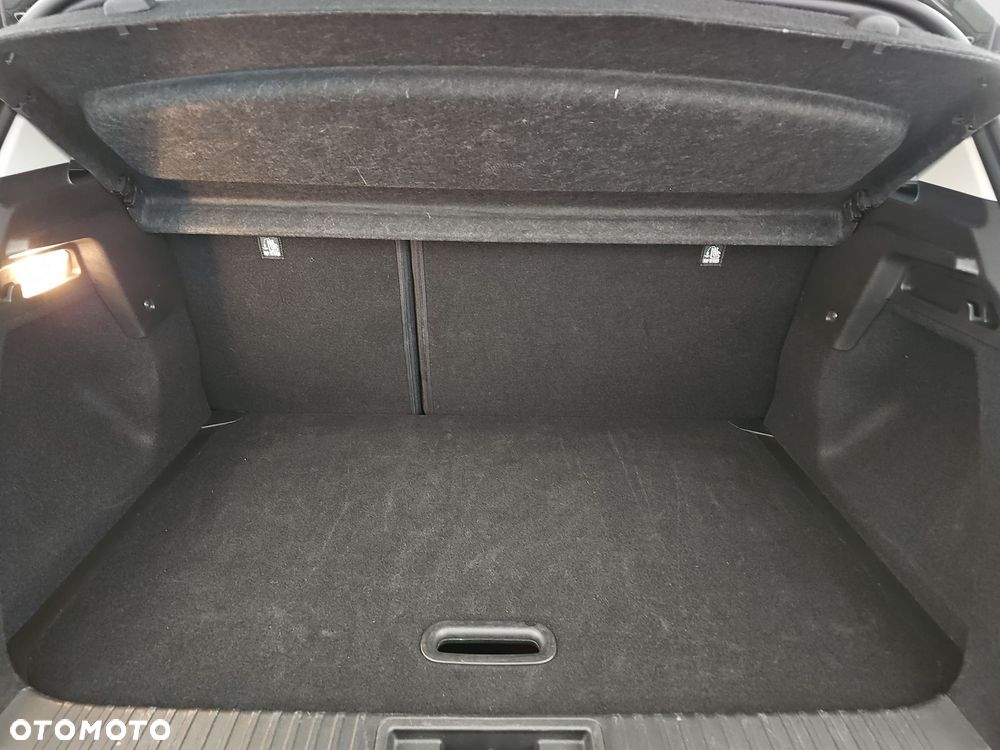 Renault Captur - 32