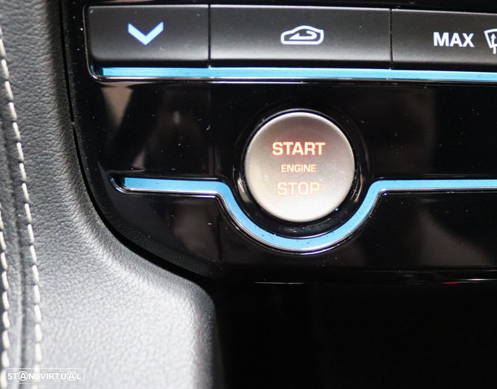 Jaguar F-Pace 2.0 i4D R-Sport Aut. - 33