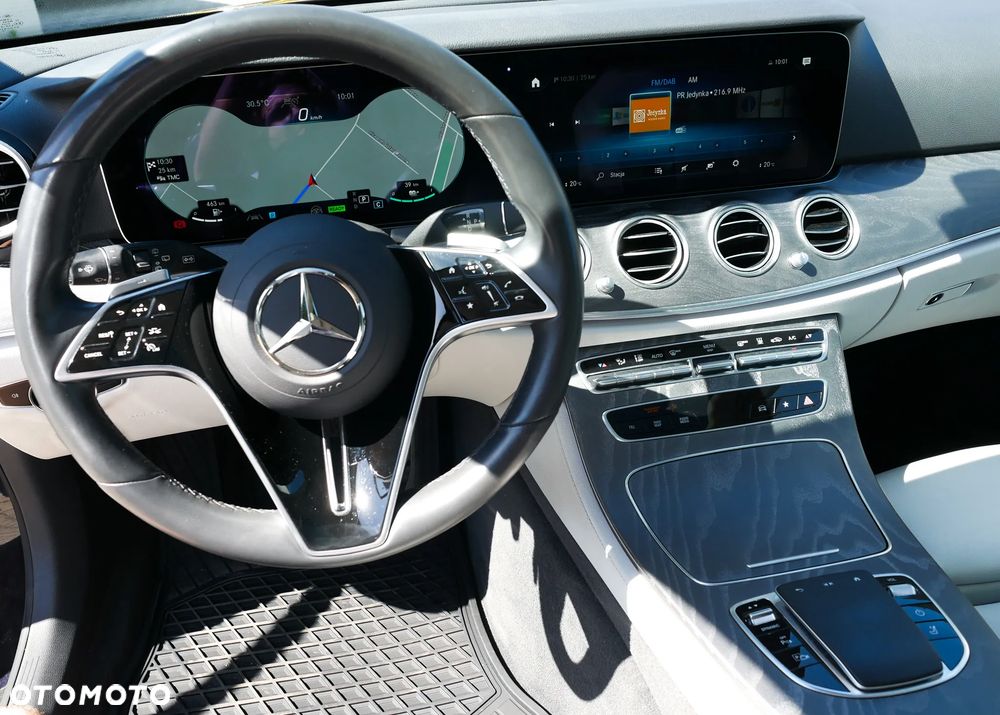 Mercedes-Benz Klasa E 300 de 9G-TRONIC Avantgarde - 17