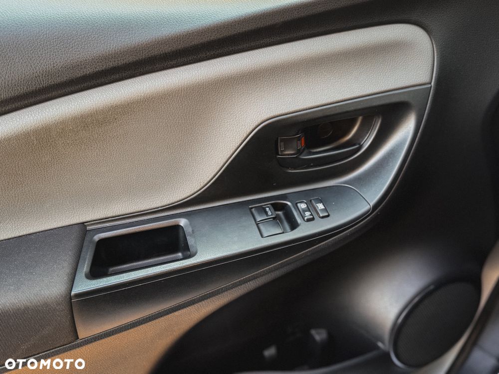 Toyota Yaris 1.5 Active - 21