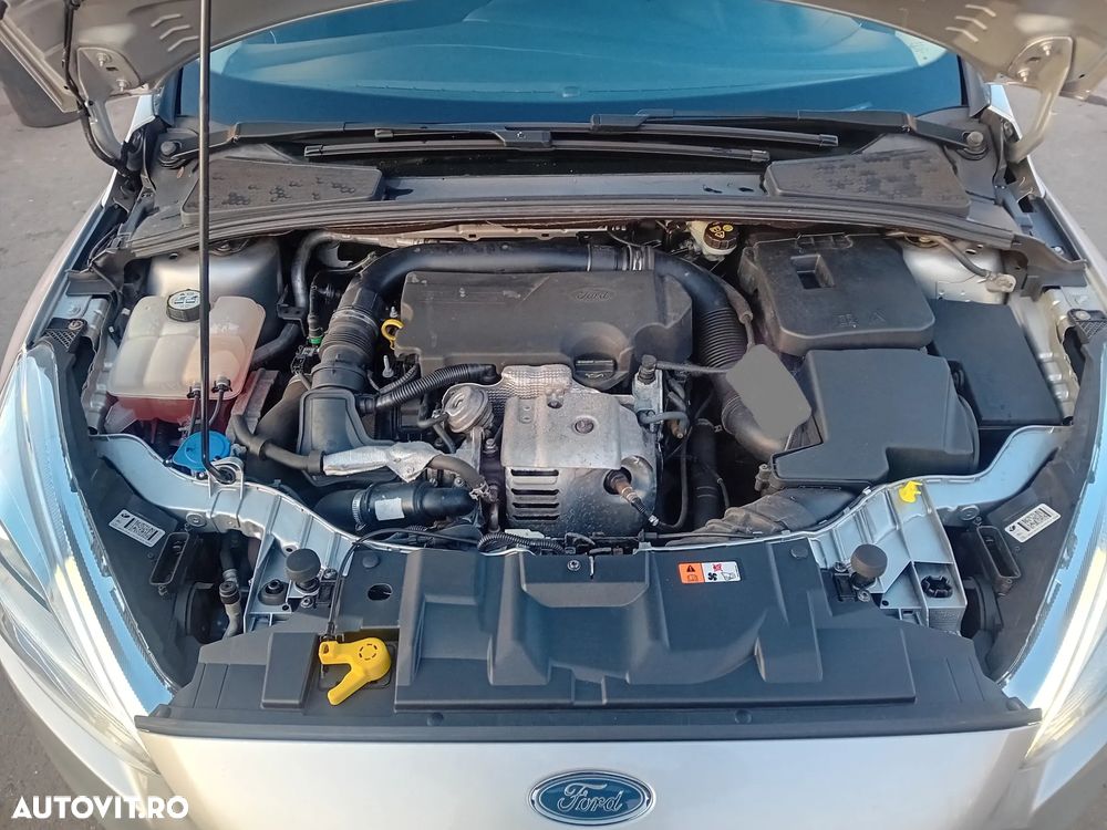 Ford Focus 1.0 EcoBoost Start Stop Titanium - 18