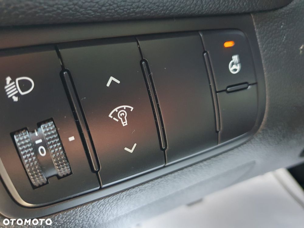 Kia Ceed 1.6 GDI Spirit - 28