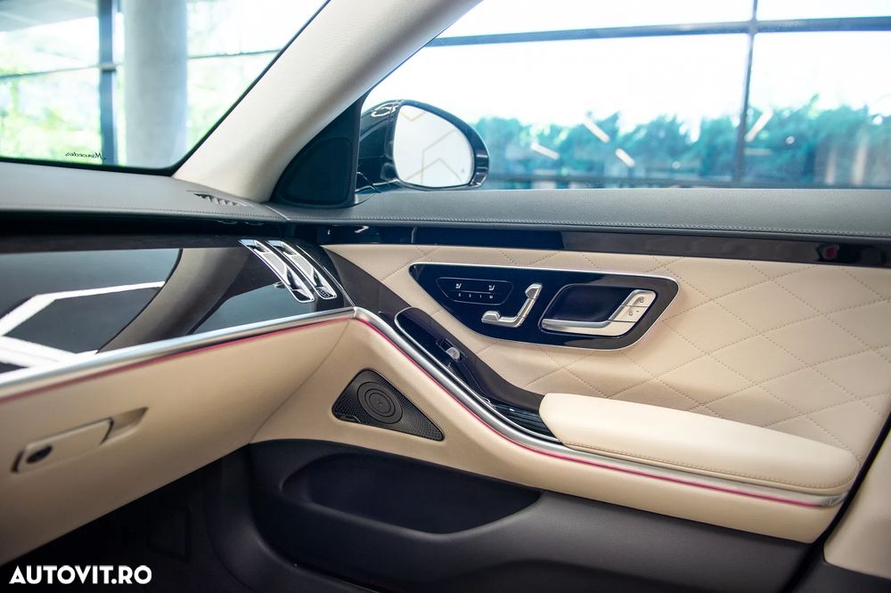 Mercedes-Benz S 400 d 4MATIC Aut - 32