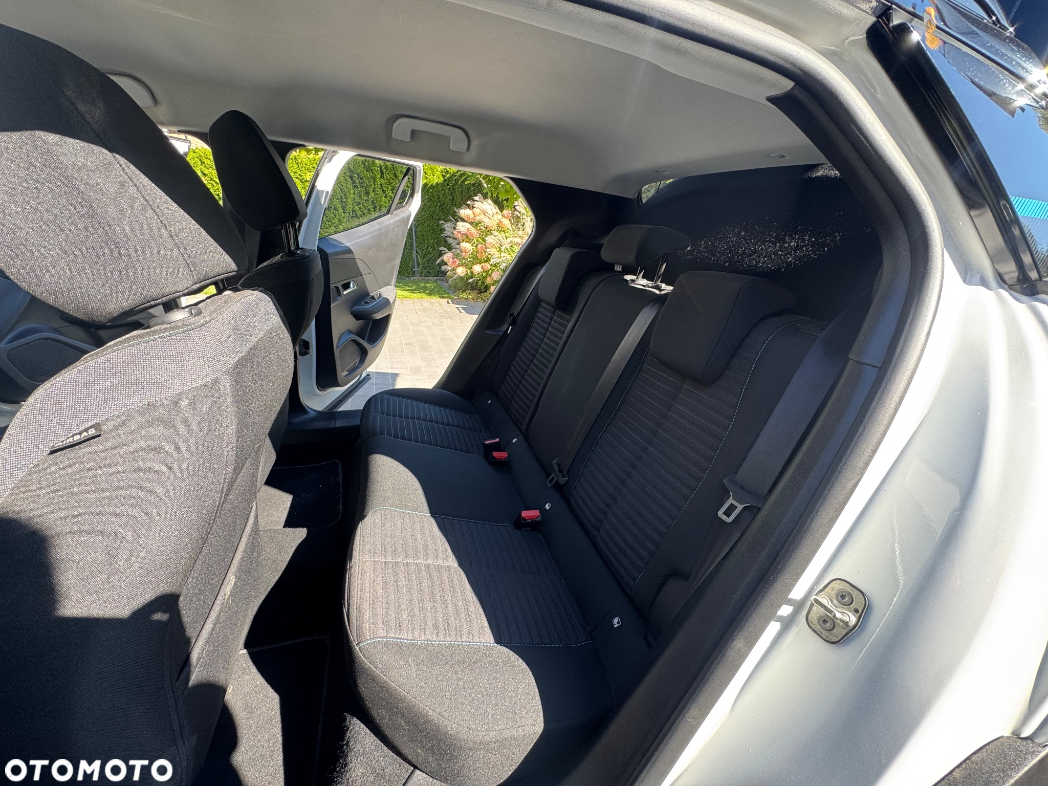 Peugeot 2008 PureTech 100 Style - 16