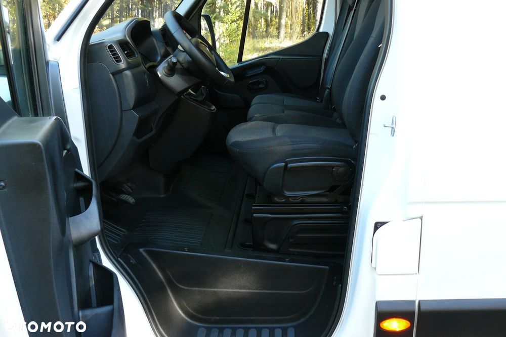 Renault master 2,3 na łańcuchu rozrządu. 2021 rok. salon Pl JAK NOWY - 13