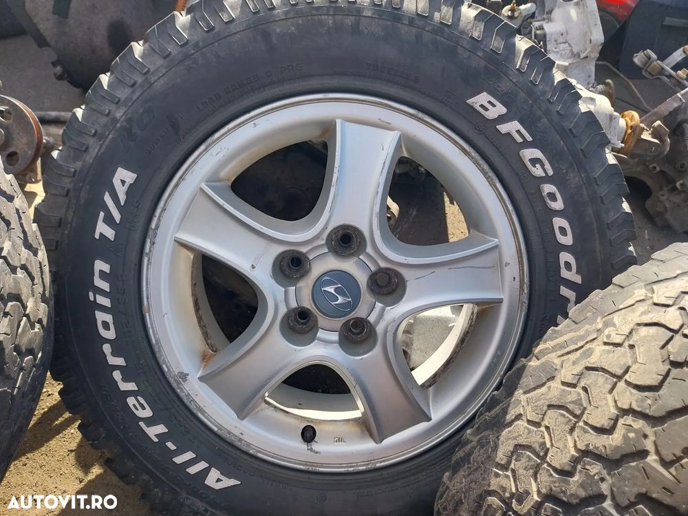 VAND SET DE JANTE CU ANVELOPE HYUNDAI SANTA FE 2001-2006, MARIME: 225/70/R16 IN 5 PREZOANE - 5