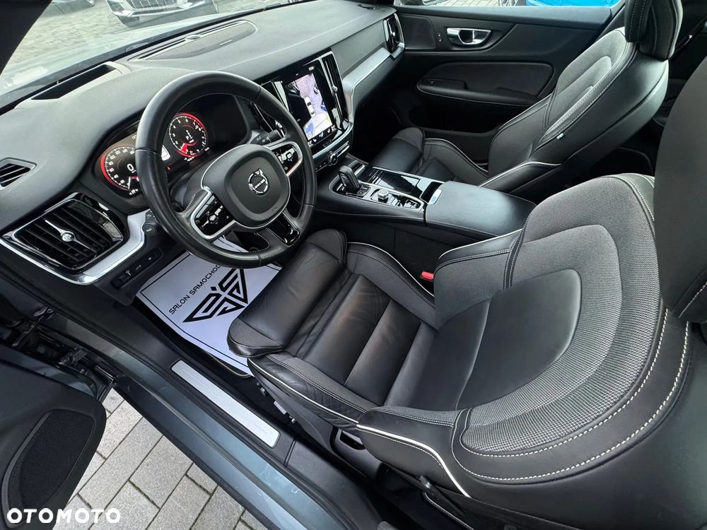 Volvo S60 T8 Recharge AWD Geartronic RDesign - 19
