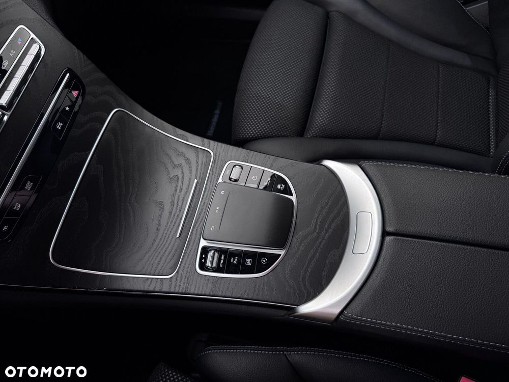 Mercedes-Benz GLC 200 d 4-Matic - 26