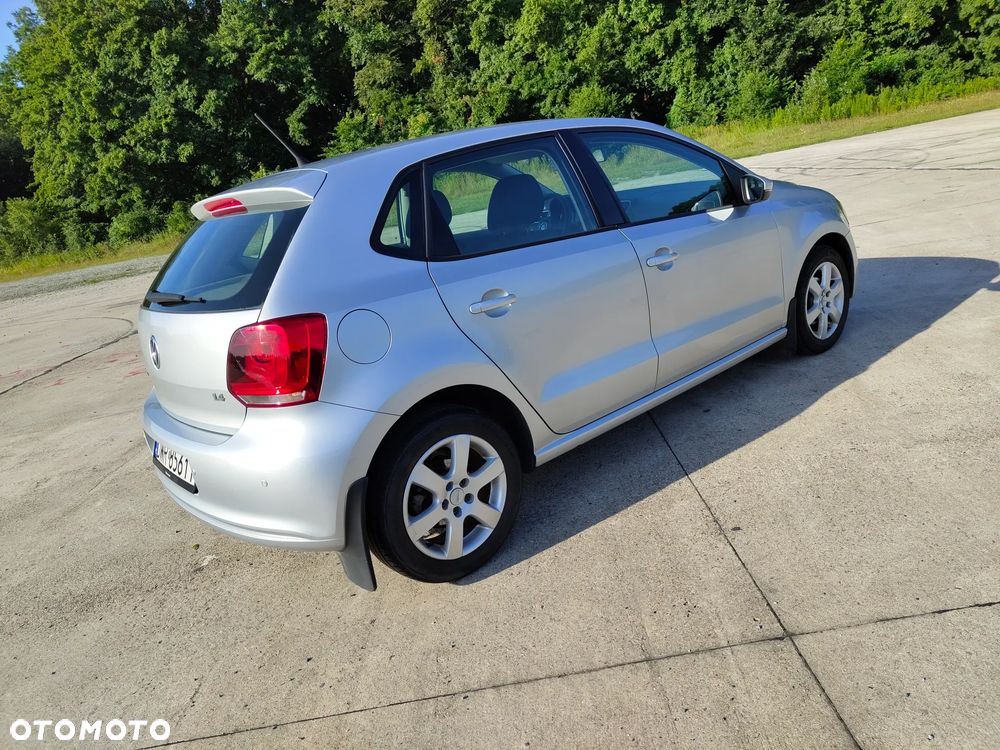 Volkswagen Polo 1.4 16V Trendline - 7