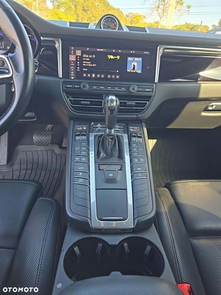 Porsche Macan Standard - 11