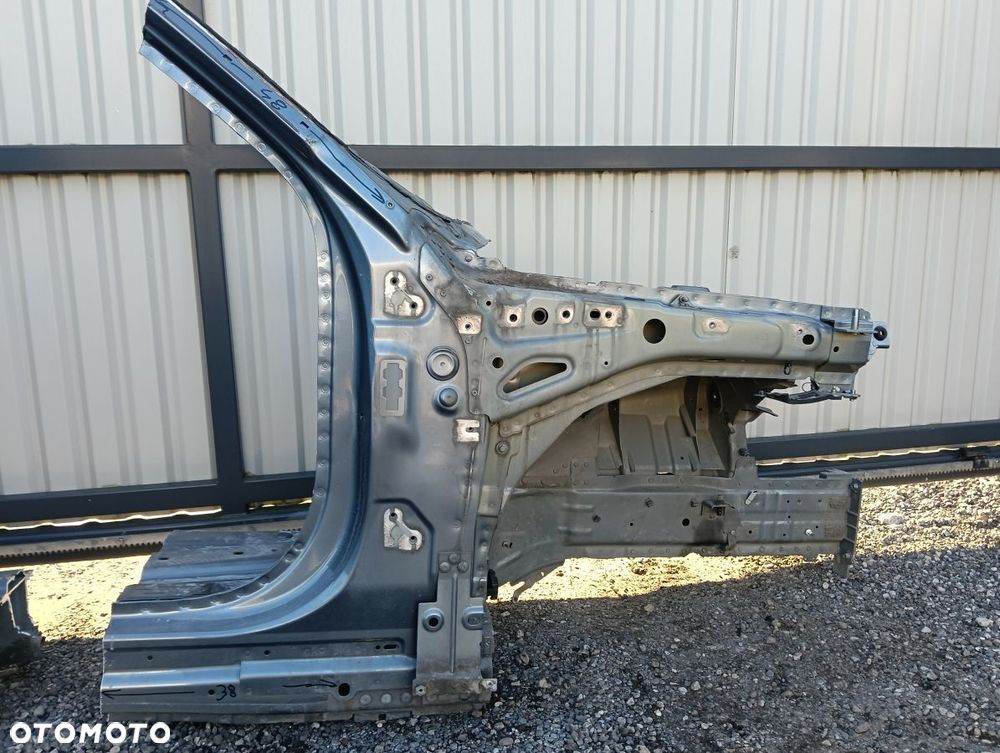 LAND ROVER DISCOVERY 5 3.0 SDV6 16-20r Ćwiartka Przód Prawy Lewy - 2
