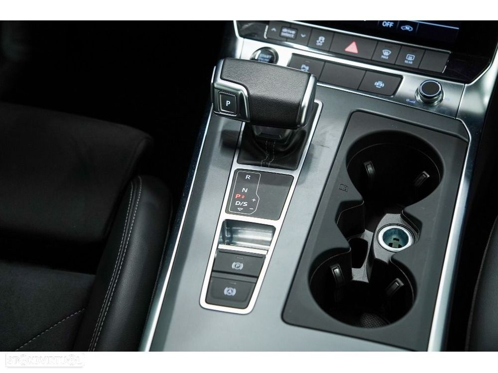 Audi A6 Avant 40 TDI Advanced S tronic - 28