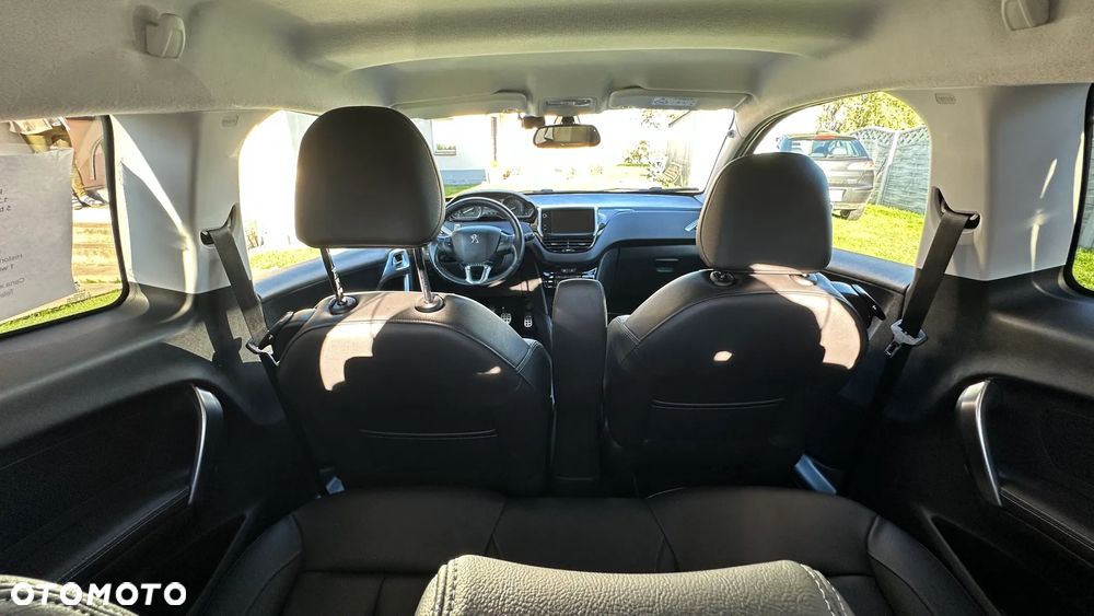 Peugeot 208 1.2 PureTech Allure S&S - 16