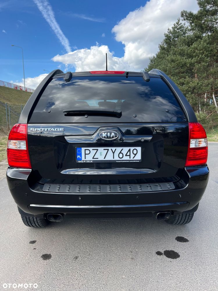 Kia Sportage 2.0 CRDi Freedom + - 7