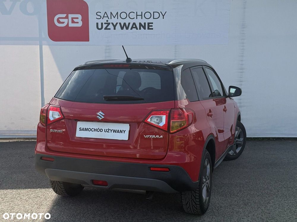 Suzuki Vitara 1.6 Comfort 2WD - 11