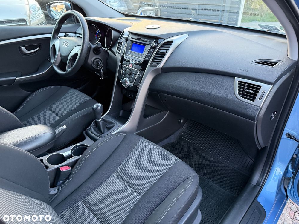 Hyundai i30 1.4 Classic + - 23